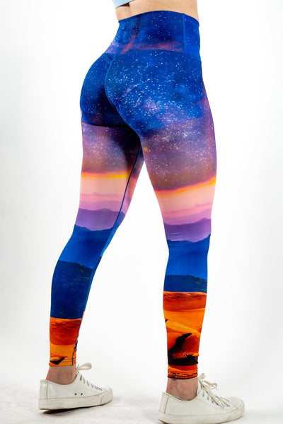 Great_Sand_Dunes_Yoga_Pants_Back_600x600.jpg