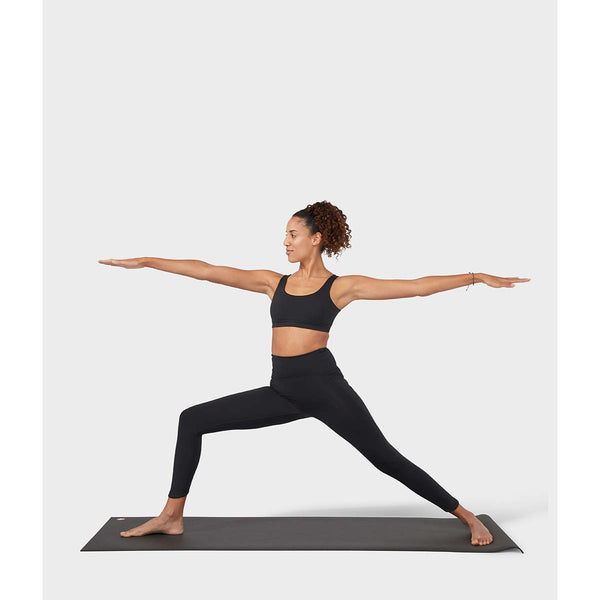 Manduka-Presence-Bra-Black-3_600x600.jpg
