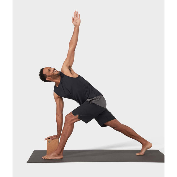 Manduka-Tech-Tank-Black-4_600x600.jpg