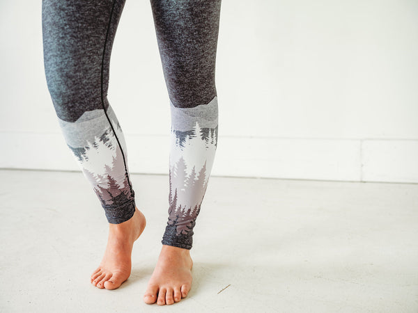 MauveSummitYogaPants_3_600x600.jpg