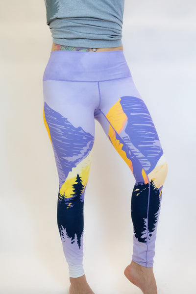 Painted Peaks High-Waisted Yoga Pants
