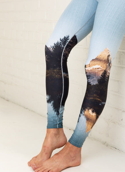 Reflection_Yoga_Pants_Close_Up_600x600.jpg