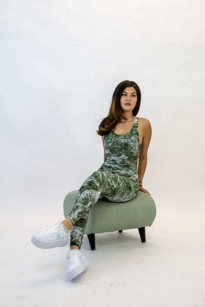 Sage_Marble_Yoga_Pants_Lifestyle_600x600.jpg