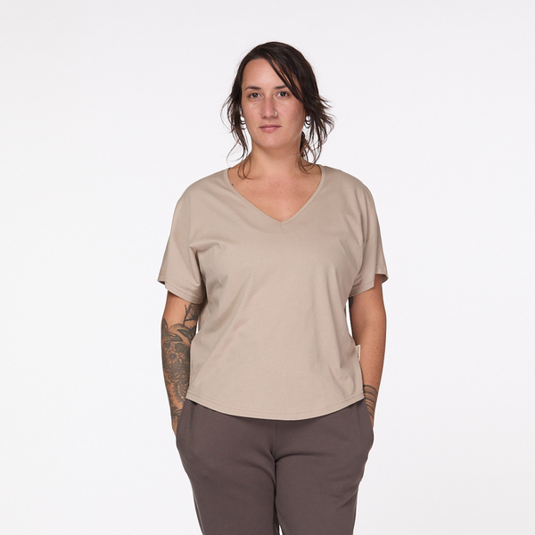 V-Neck T-Shirt | Sand