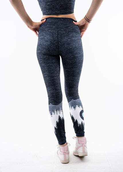 Winter_Native_Yoga_Pants_Back_600x600.jpg