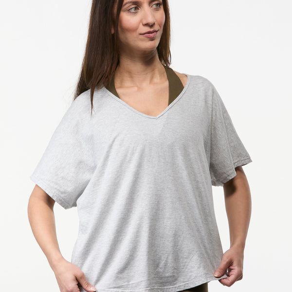 luna-and-soul-grey-v-neck-relaxed-yoga-top-front_600x600.jpg