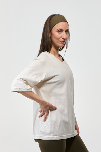 luna-and-soul-oat-oversized-tee-side-angle_600x600.jpg