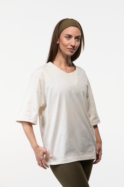 luna-and-soul-oversized-tee-side-angle_600x600.jpg