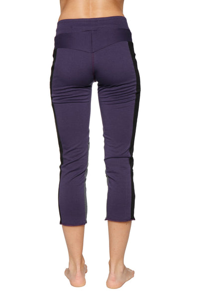 womens-45-length-zipper-pocket-capri-yoga-pant-eggplant-wblack-charcoal-womens-capris-4-rth-769259_600x600.jpg