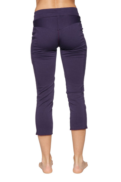 womens-45-length-zipper-pocket-capri-yoga-pant-eggplant-womens-capris-4-rth-597196_600x600-1.jpg