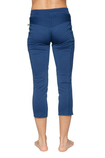 womens-45-length-zipper-pocket-capri-yoga-pant-royal-womens-capris-4-rth-352439_600x600.jpg
